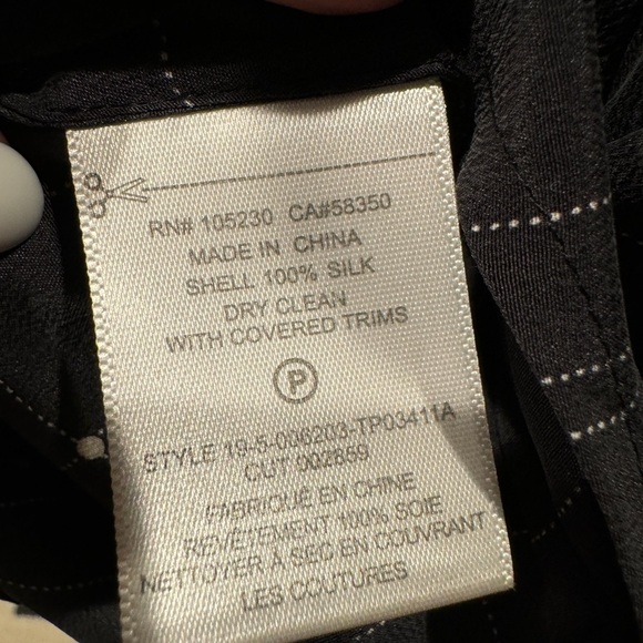 Equipment Silk Shirt Sz Medium - Picture 5 of 5